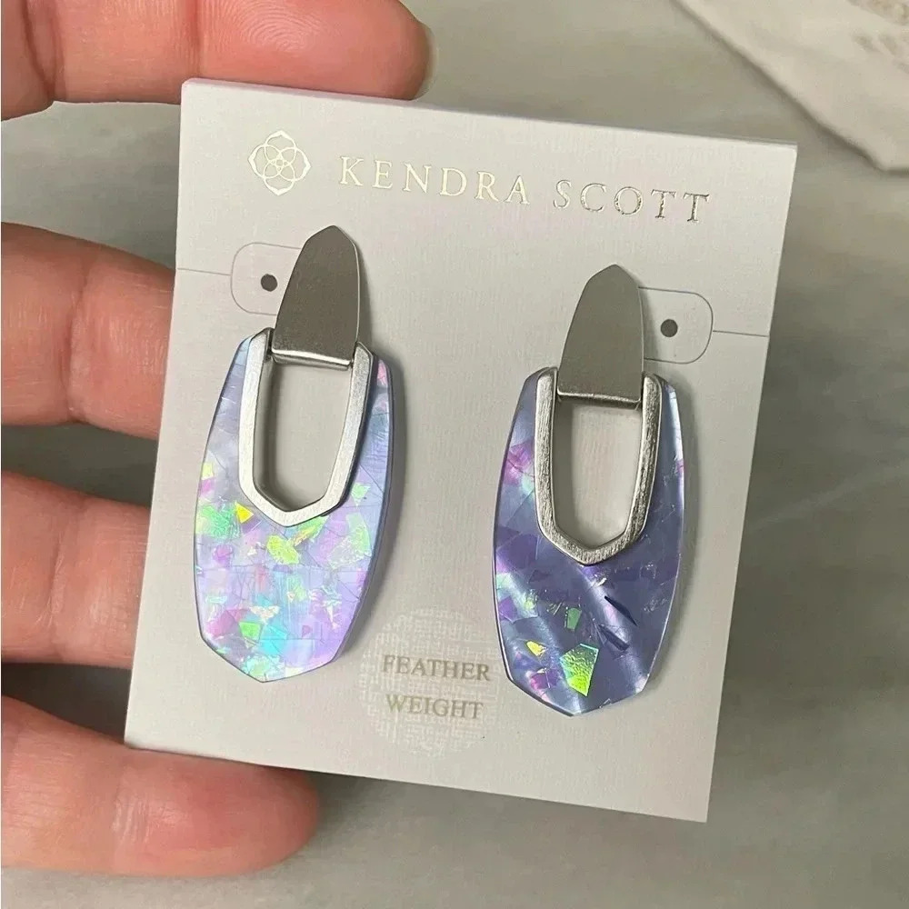 Kendra Scott Lilac Illusion Kailey Drop Earrings - Picture 4 of 7
